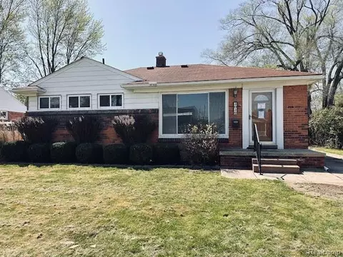 3036 Green St, Lincoln Park, MI 48146