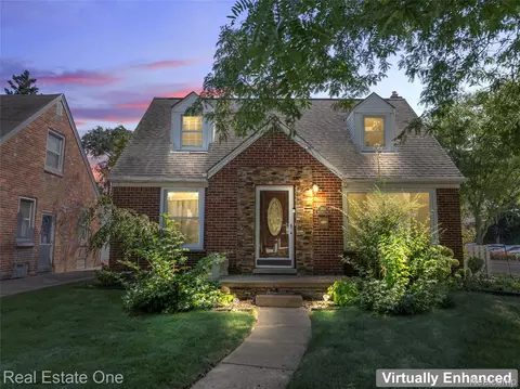 1300 Nightingale St, Dearborn, MI 48128