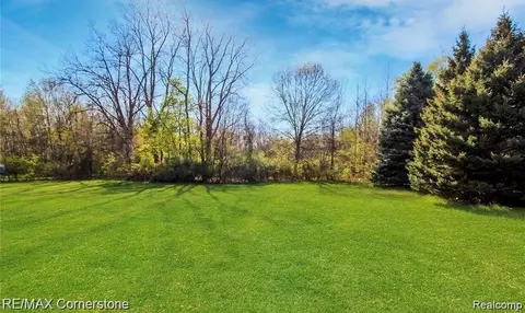 0000 Wayne Rd, Romulus, MI 48174 photo 2