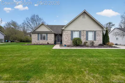 1175 Deer Creek Trl, Mundy, MI 48439
