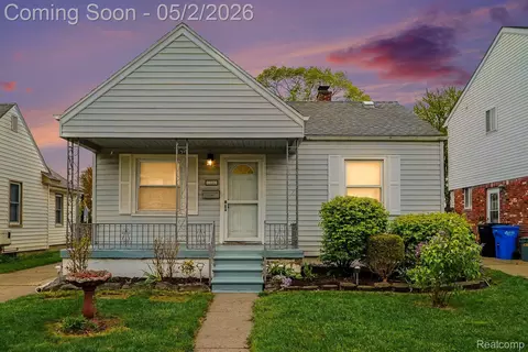 30729 Alger St, Madison Heights, MI 48071
