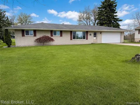 3412 S Reese Rd, Frankenmuth, MI 48734