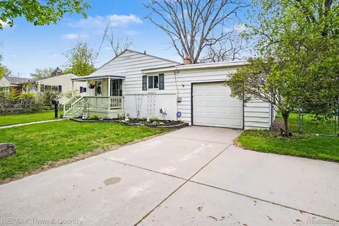 Other - 207 Labian Dr, Flushing, MI 48433 photo 2 of 7