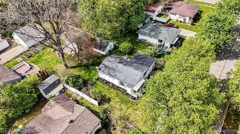View/Area - 207 Labian Dr, Flushing, MI 48433 photo 2 of 2