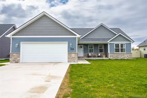 247 S Carney Dr, St. Clair, MI 48079
