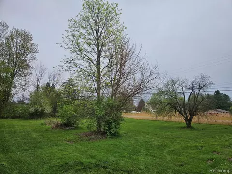 V/l E Maple Avenue, Burton, MI 48439