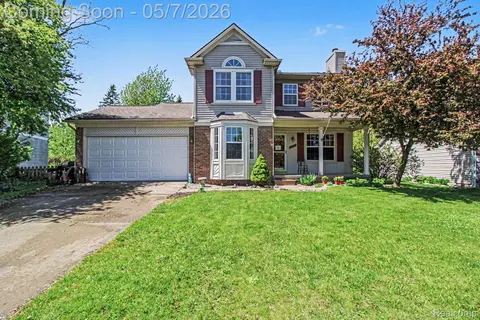 7843 Briarbrook Dr, Ypsilanti, MI 48197