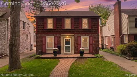 11021 Cranston St, Livonia, MI 48150