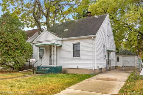 24611 Oxford St, Dearborn, MI 48124