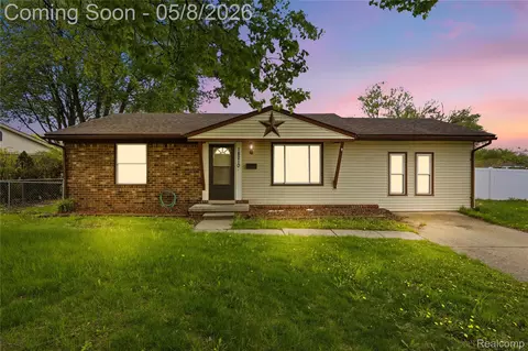 18210 Winwood Ave, Brownstown, MI 48193