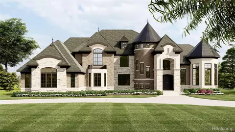 556 Barrington Ct, Bloomfield Hills, MI 48304