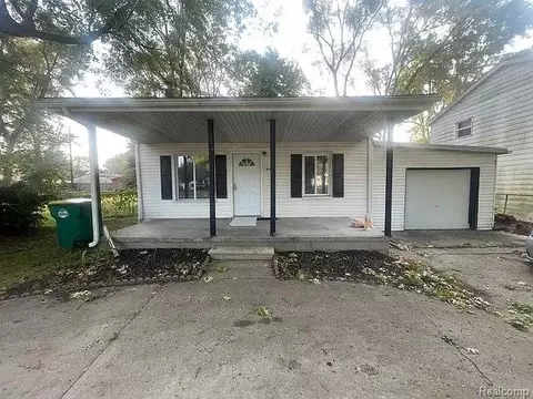 144 N Ford Blvd, Ypsilanti, MI 48198