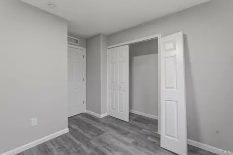 Bedroom - 15527 Meadow St, Romulus, MI 48174 photo 5 of 5