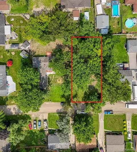 33712 Melton Ave, Westland, MI 48185