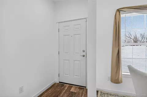 Entry Way - 7559 Packard Ave, Warren, MI 48091 photo 1 of 5