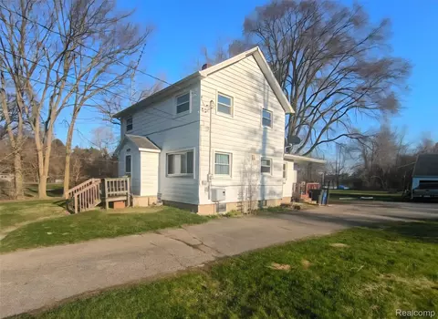 3310 E Pierson Rd, Flint, MI 48506