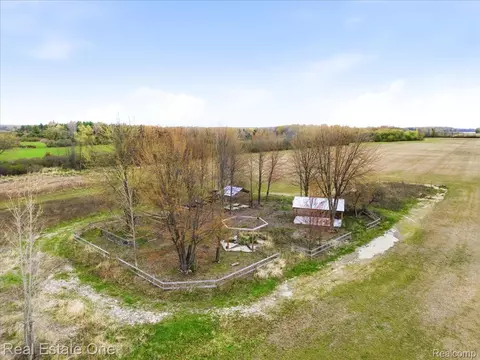2320 Braidwood Rd, Riley, MI 48041 photo 9