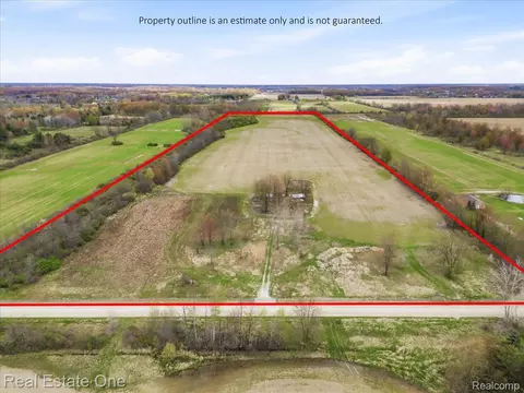 2320 Braidwood Rd, Riley, MI 48041