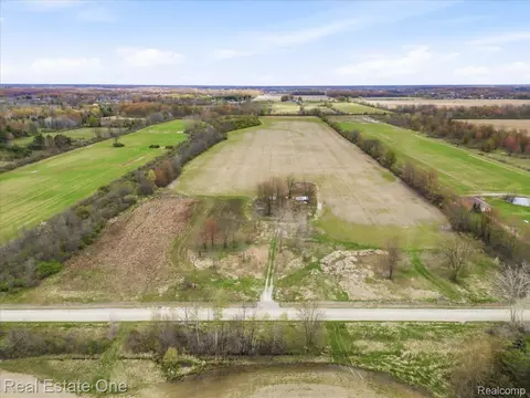 2320 Braidwood Rd, Riley, MI 48041 photo 2