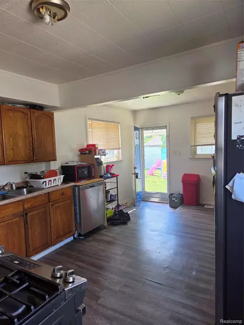 Other - 22173 Normandy Ave, Eastpointe, MI 48021 photo 1 of 6