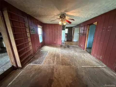 3357 Cloverdale St, Monroe, MI 48162 photo 3
