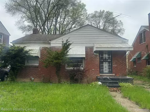 11851 Lakepointe St, Detroit, MI 48224