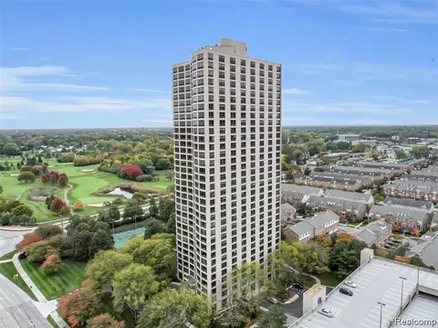 5000 N Southfield Ctr #2405, Southfield, MI 48075