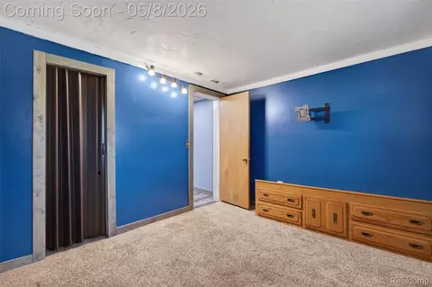 Bedroom - 29157 S Wesley Ave, Flat Rock, MI 48134 photo 3 of 10