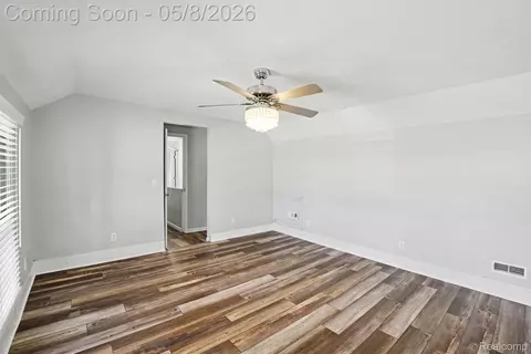 Bedroom - 409 Fleming St, Howell, MI 48843 photo 5 of 5