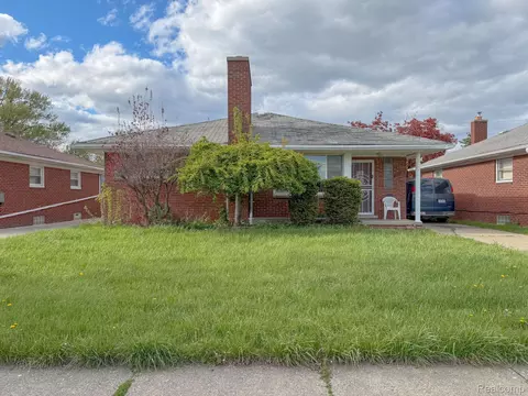 Exterior - 16525 Ego Ave, Eastpointe, MI 48021 photo 1 of 5