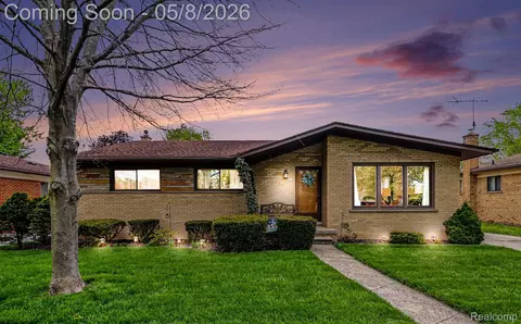 14320 Alexander St, Livonia, MI 48154