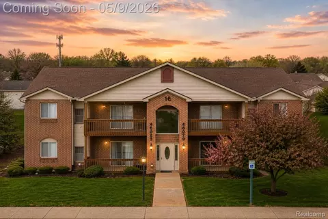 46075 Tallgrass Ct, Van Buren, MI 48111
