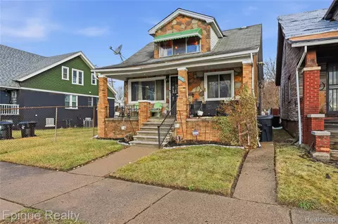 8311 Olympia St, Detroit, MI 48213