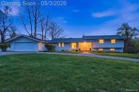 1700 Washington Rd, Rochester Hills, MI 48306