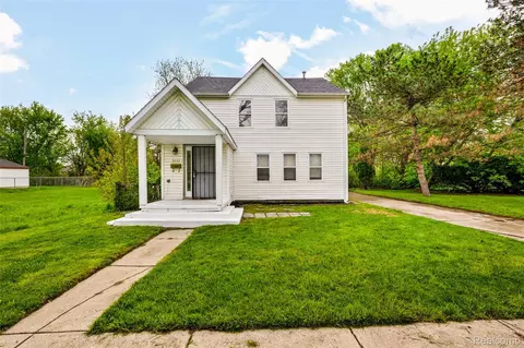3605 Ash St, Inkster, MI 48141