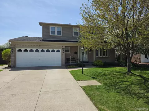 3522 Barbara Dr, Sterling Heights, MI 48310