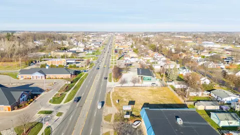 704 N Telegraph Rd, Monroe, MI 48162 photo 10