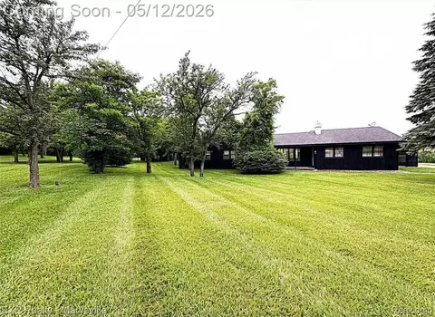 3345 Beach Rd, Port Huron, MI 48060