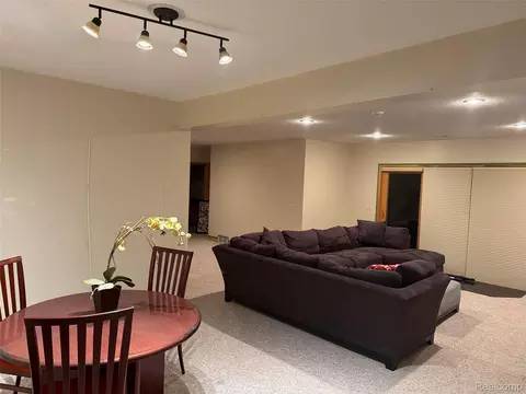 Living - 6788 E Hoxie Rd, Solon, MI 49621 photo 4 of 4
