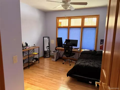 Bedroom - 6788 E Hoxie Rd, Solon, MI 49621 photo 6 of 14