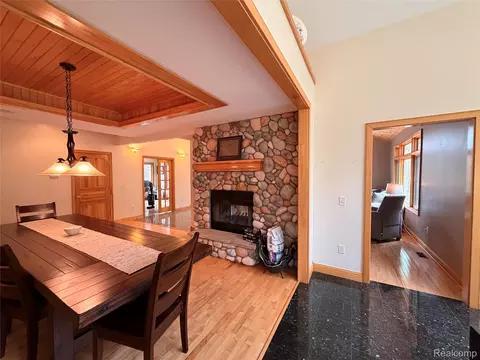 Dining - 6788 E Hoxie Rd, Solon, MI 49621 photo 5 of 5