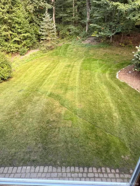 Exterior - 6788 E Hoxie Rd, Solon, MI 49621 photo 5 of 11