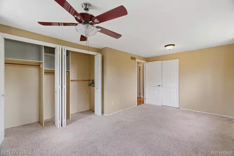 Bedroom - 45466 Keding St, Utica, MI 48317 photo 1 of 8