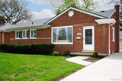 17330 Ego Ave, Eastpointe, MI 48021