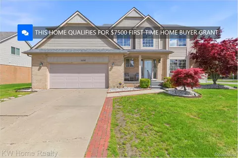 16102 Orchard Dr, Southgate, MI 48195