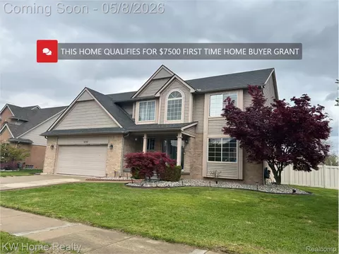 16102 Orchard Dr, Southgate, MI 48195