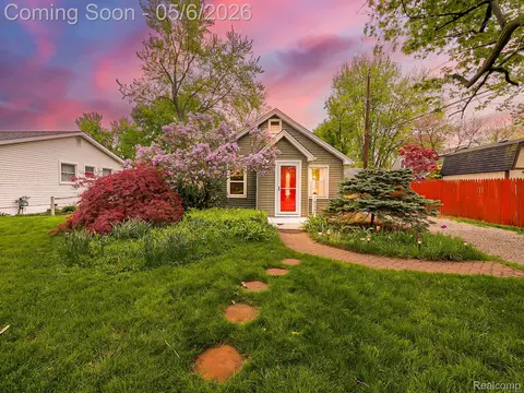 1859 Short Ave, Westland, MI 48186