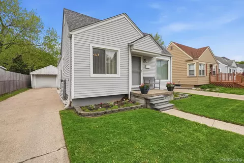 15817 Beech Daly Rd, Redford, MI 48239