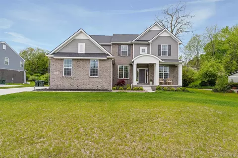 908 S Livernois Rd, Rochester Hills, MI 48307
