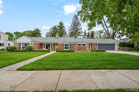 4128 Amherst Rd, Royal Oak, MI 48073
